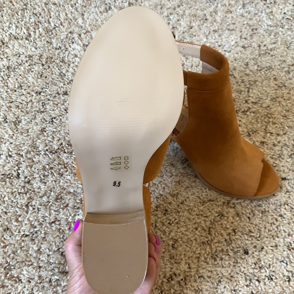 Sole Society open toe sandal - Picture 2 of 2